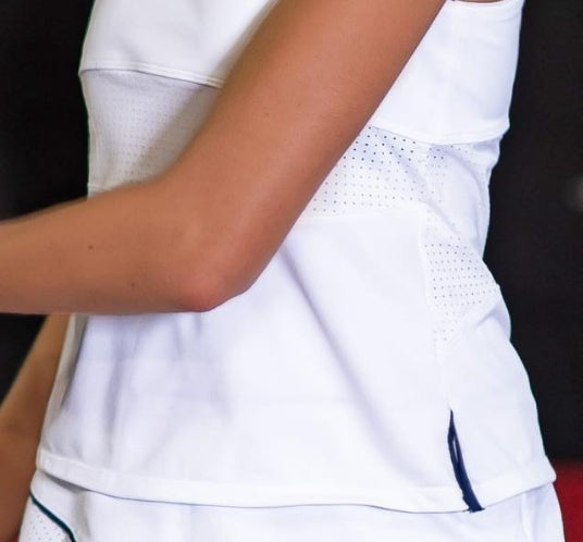 CAMISETA BLANCA SIN MANGAS CON CUELLO