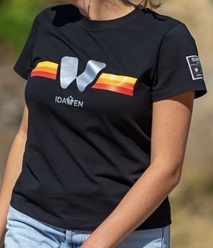 CAMISETA DE MANGA CORTA NEGRA MUJER
