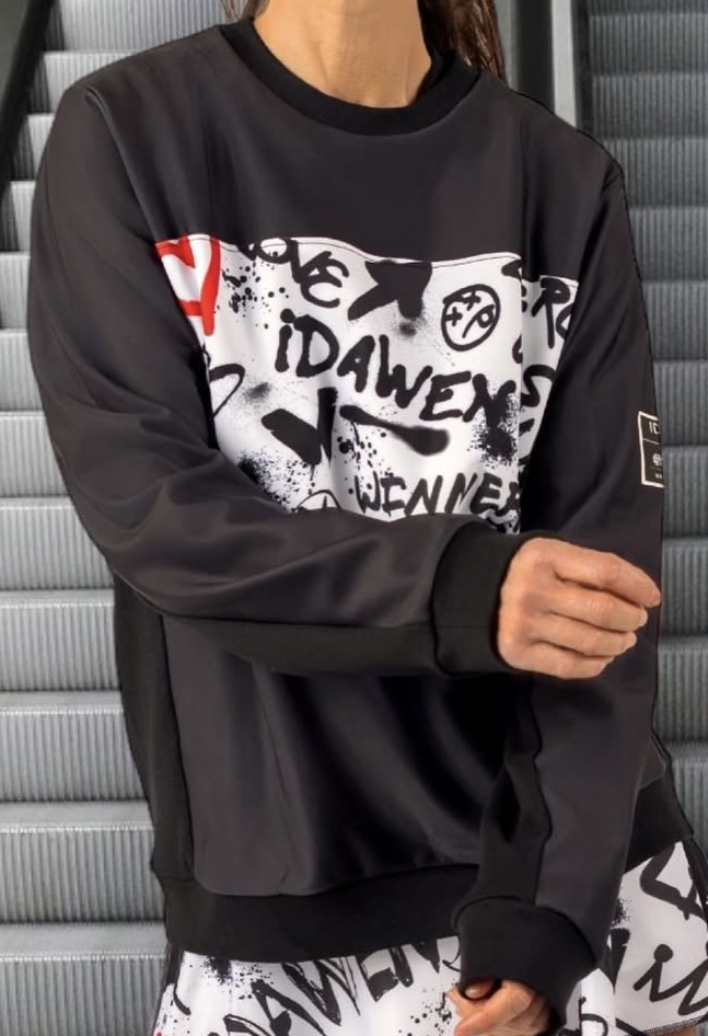 SUDADERA NEGRA GRAFITTI